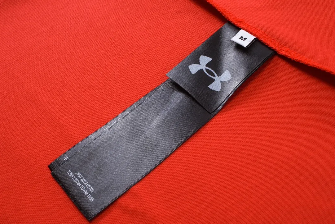 【 . Quality】BALENCI*GA/ Under Armour T # SS 24 New Arrival。 ， 。 。 ZP 。 260 ， . ， 。 。Classic LOGO ， ， ， 。 . 。 OS . Same Style ：BL 223372 ：Black，Red， Size：XS S M L